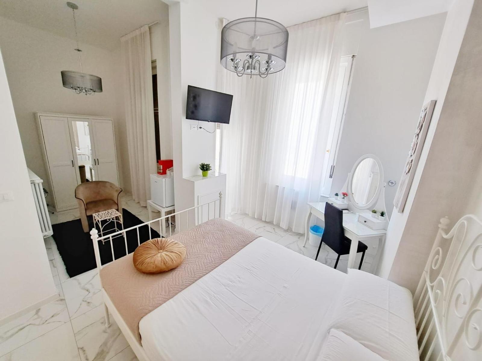 The Gallery Boutique Rooms Τεργέστη Εξωτερικό φωτογραφία