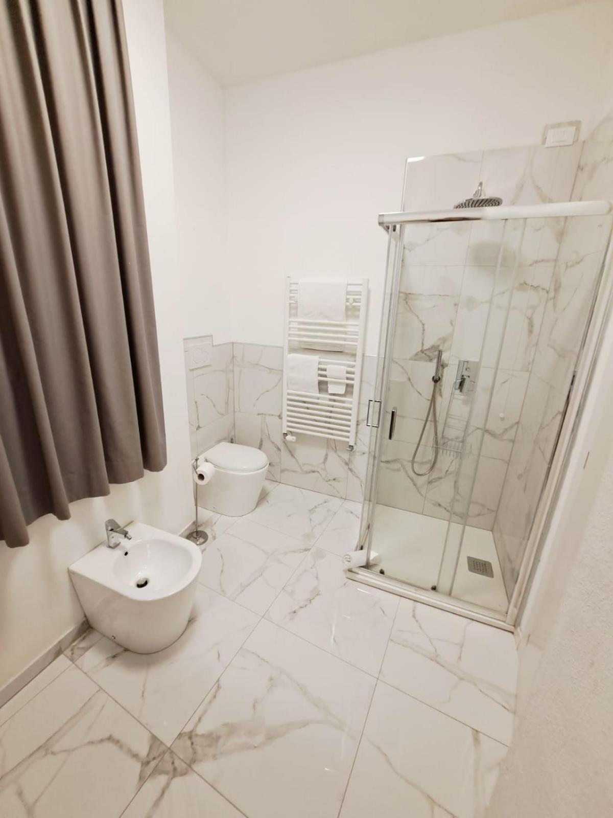 The Gallery Boutique Rooms Τεργέστη Εξωτερικό φωτογραφία
